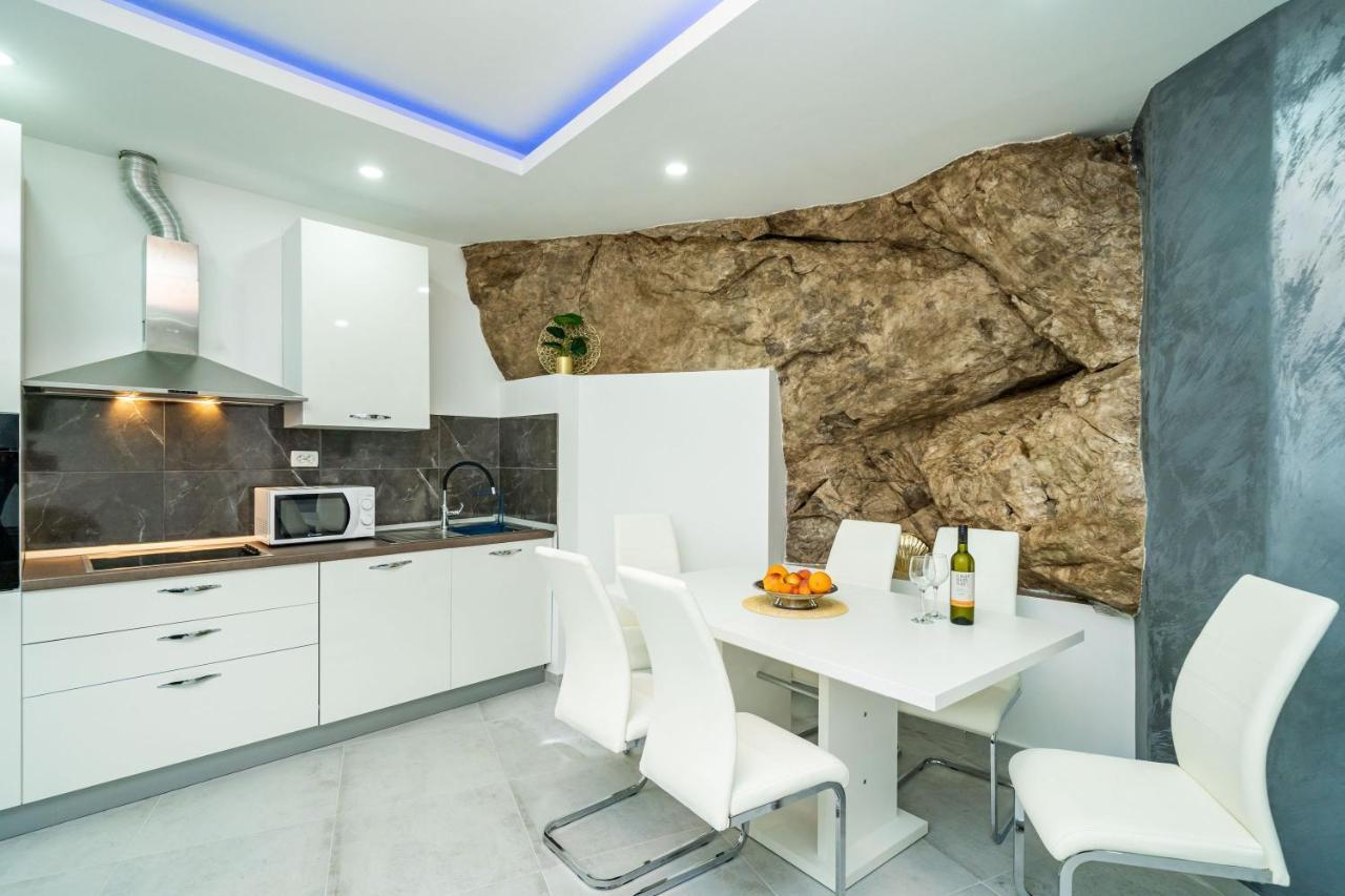 Hidden Gem Apartment مولونات المظهر الخارجي الصورة