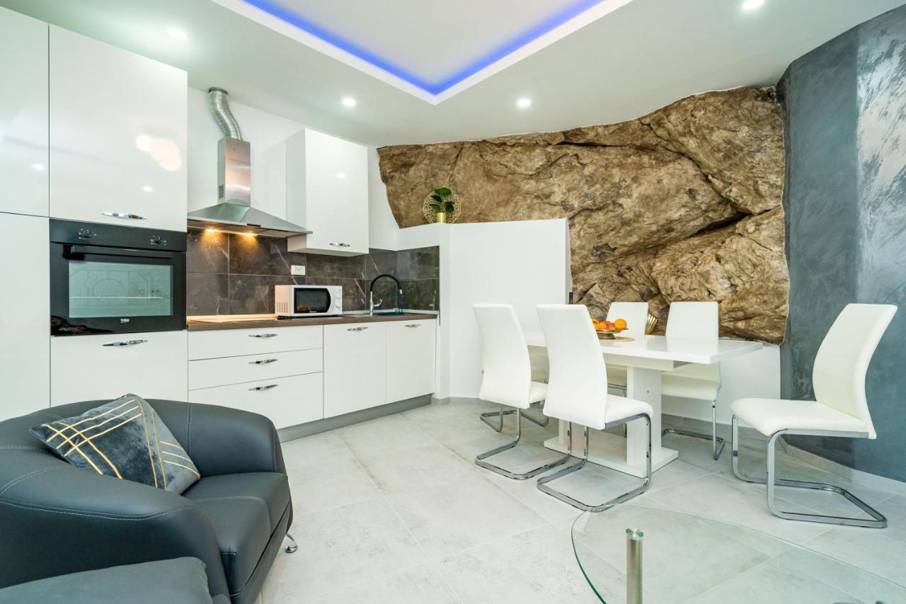 Hidden Gem Apartment مولونات المظهر الخارجي الصورة