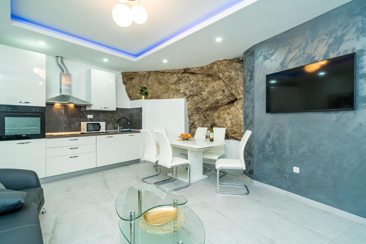 Hidden Gem Apartment مولونات المظهر الخارجي الصورة