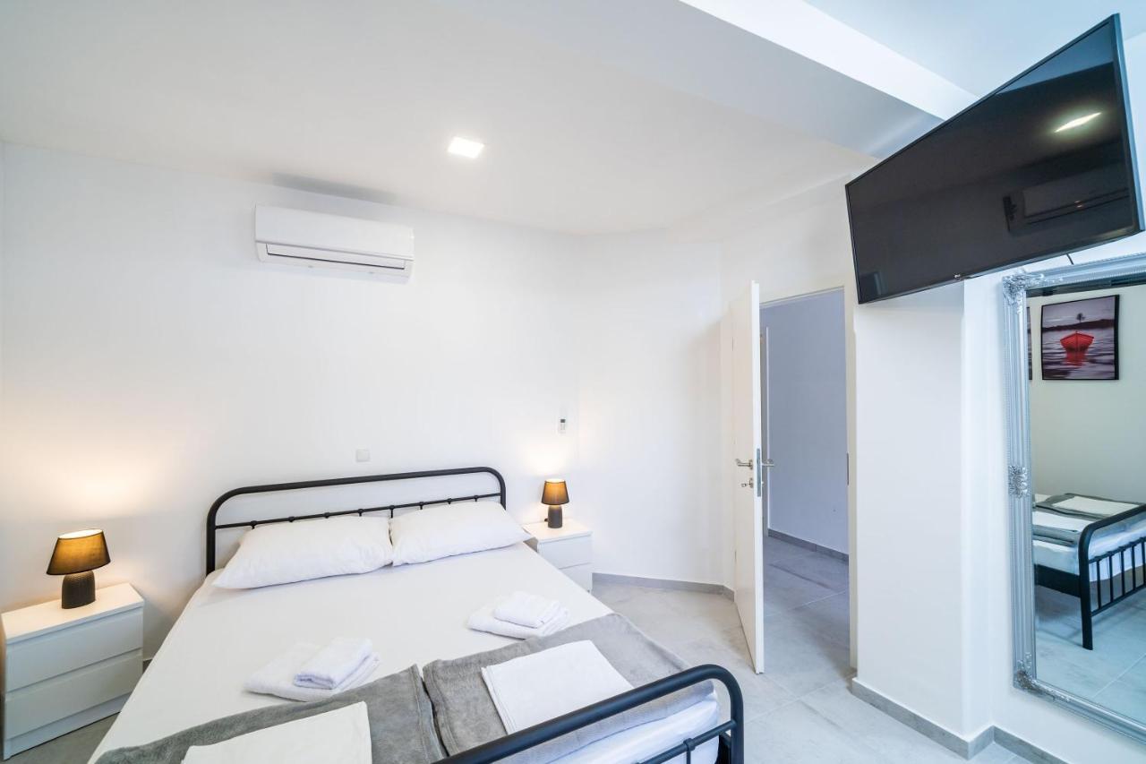 Hidden Gem Apartment مولونات المظهر الخارجي الصورة