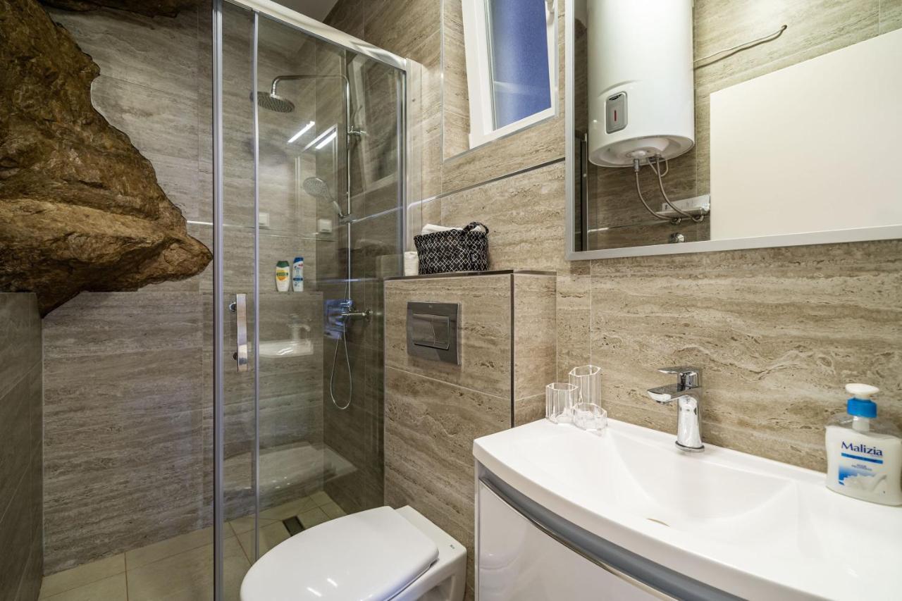 Hidden Gem Apartment مولونات المظهر الخارجي الصورة