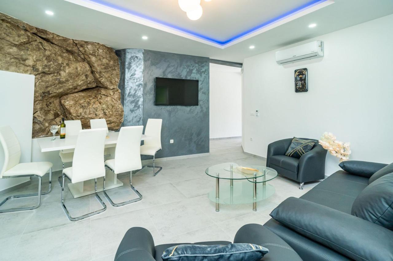 Hidden Gem Apartment مولونات المظهر الخارجي الصورة